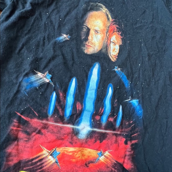The Fifth Element Graphic Tee - Picture 4 of 4